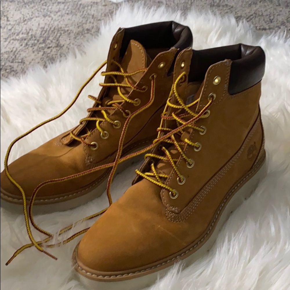 Timberlands - Picture 2 of 2